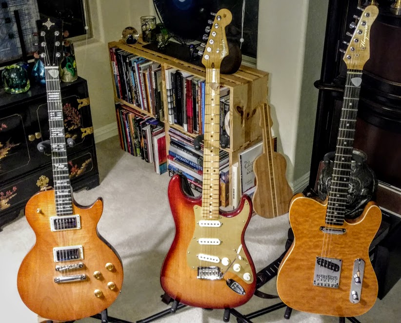GuitarsDeskTopJune2017.jpg