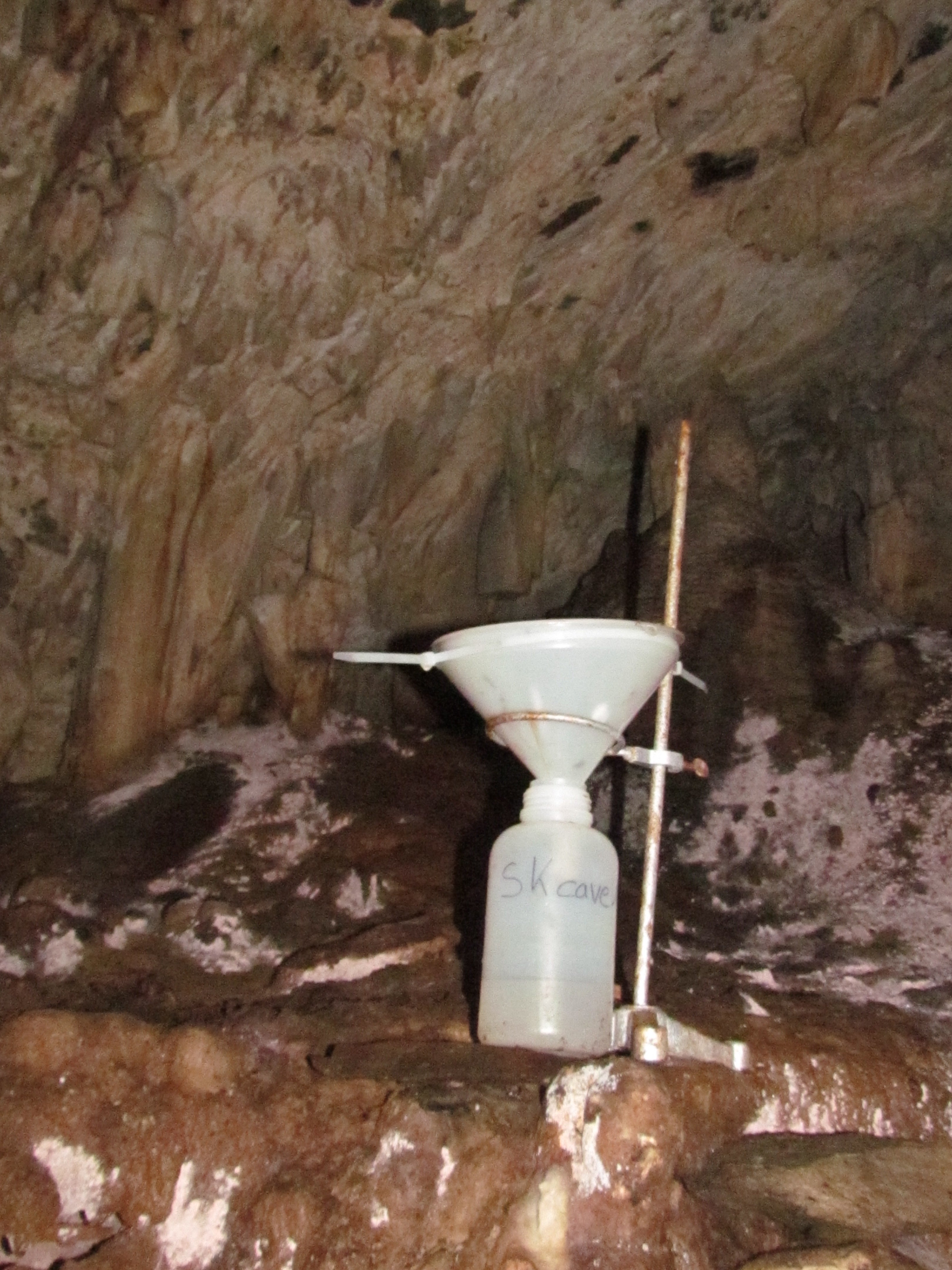 water sampling equipment, dripwater, cave water, water sampling,